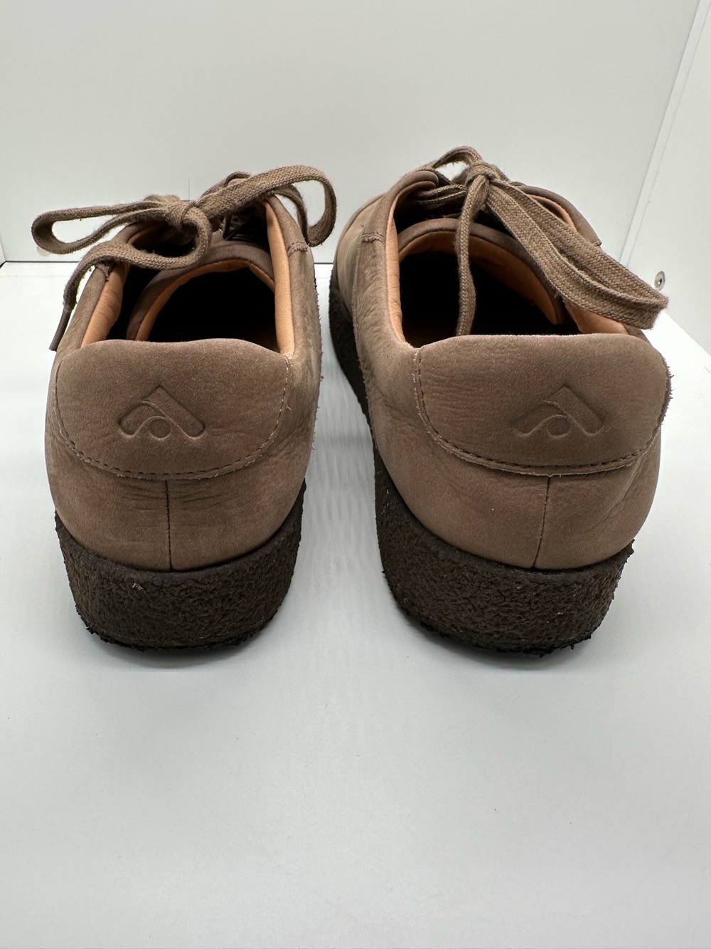 Fitflop Women’s Rally Tumbled-Nubuck Crepe Taupe Sneakers Size 9 - Picture 5 of 7